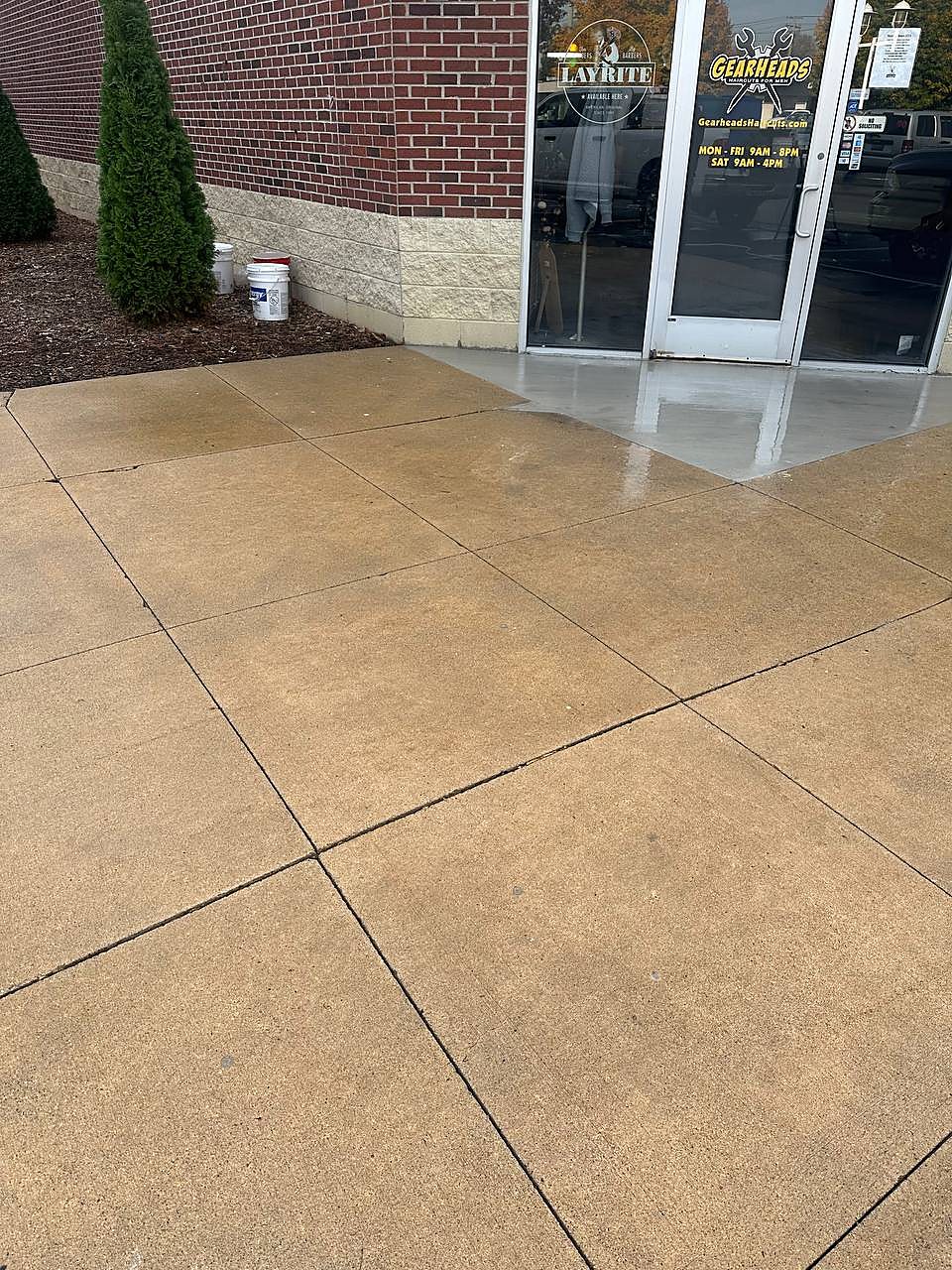 Storefront glass entrance cleaned in Metro Detroit