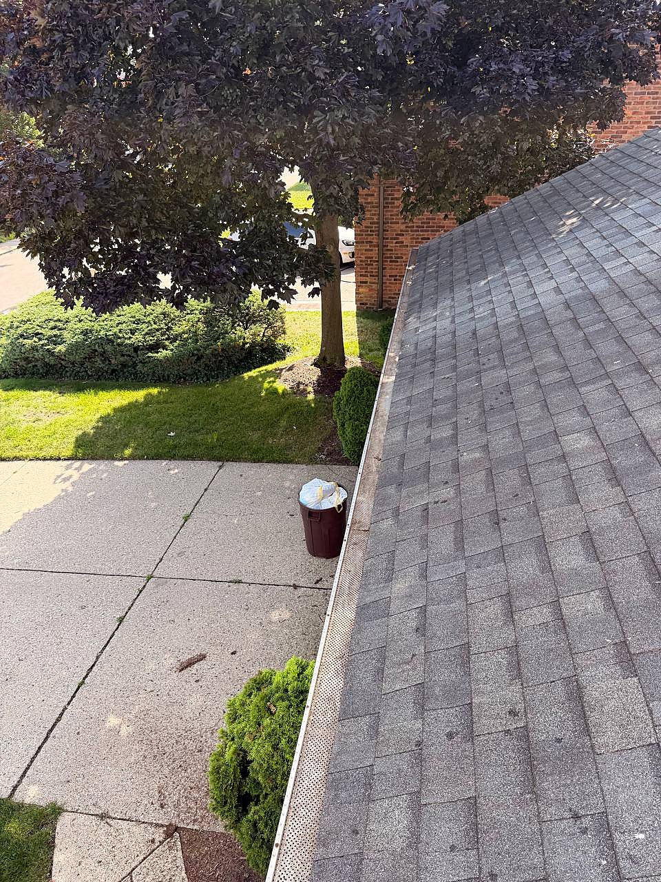 Cleaned gutters along the roofline in Metro Detroit