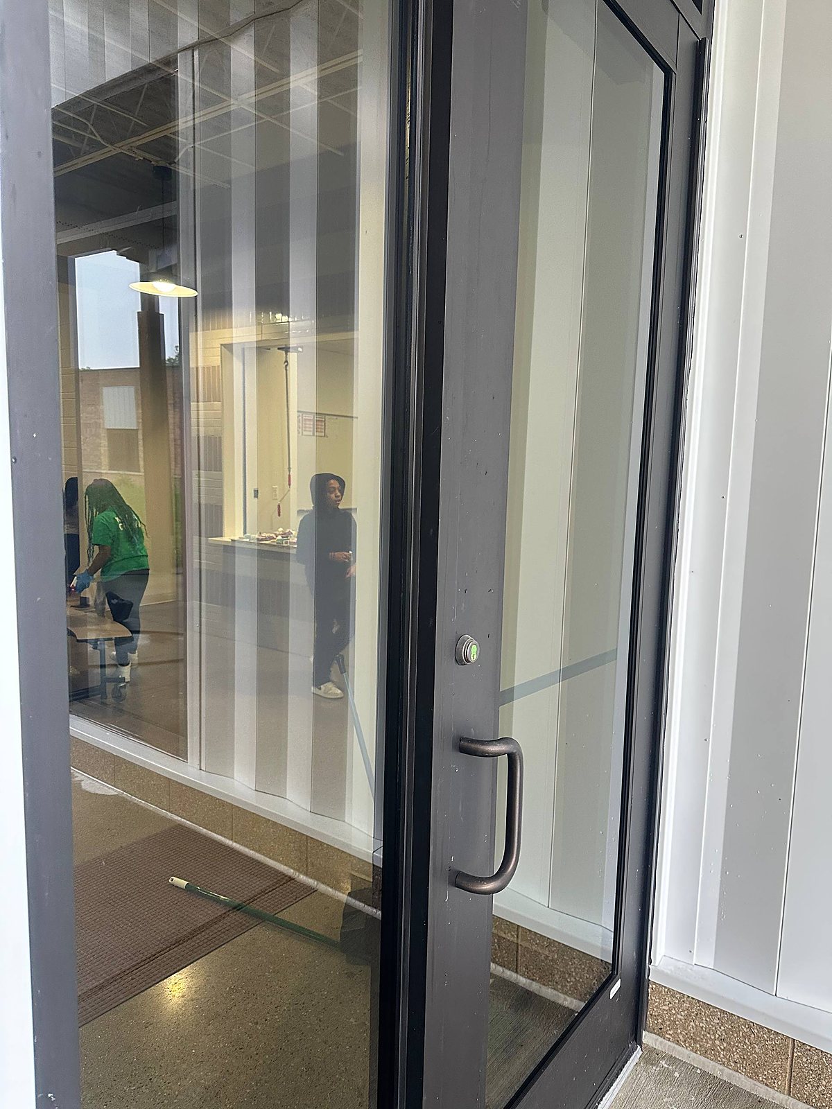 Windows cleaned clear in Metro Detroit