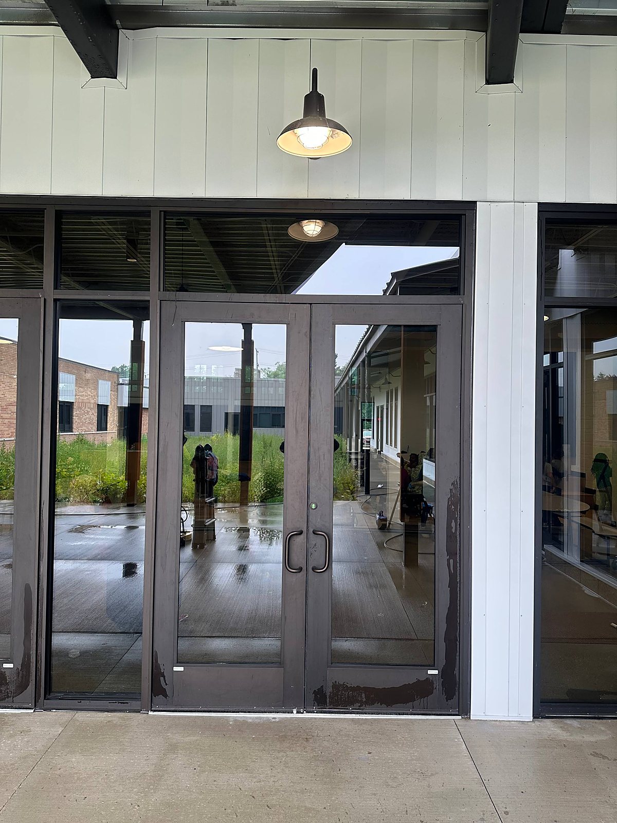 Windows cleaned clear in Metro Detroit