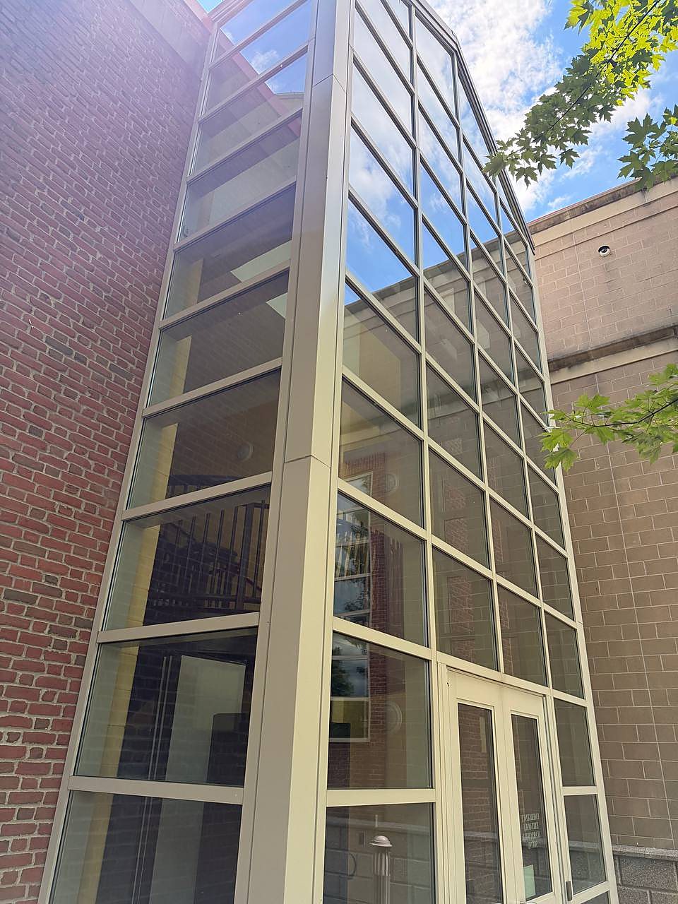 Tall commercial window tower cleaned in Metro Detroit